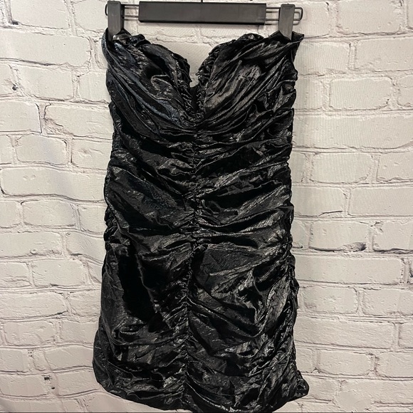 House of CB Mistress Rocks VIP' Black Glossy Ruffle Mini Dress medium NWT - Picture 3 of 9